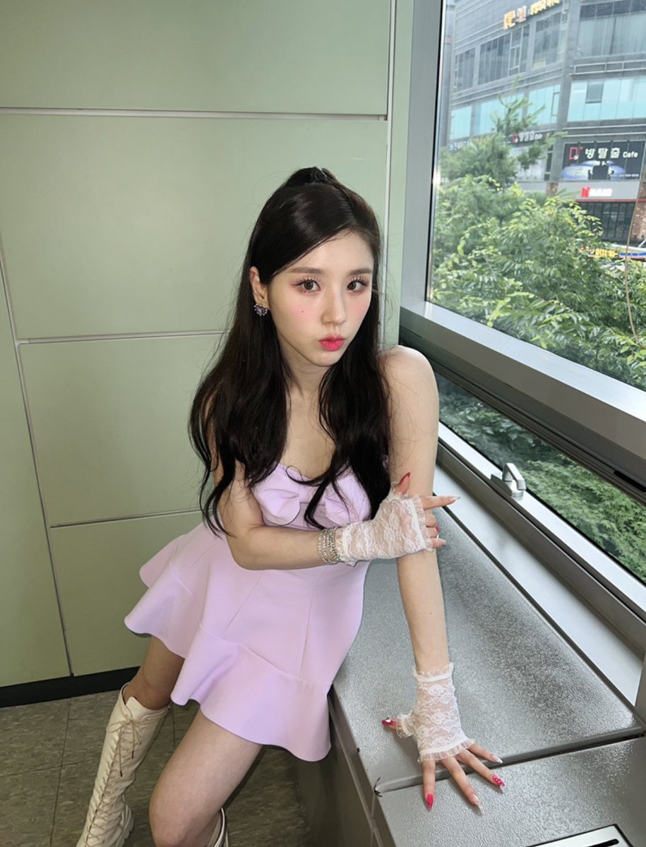 heejiinr's tweet photo. https://t.co/oVa7BdZAgY