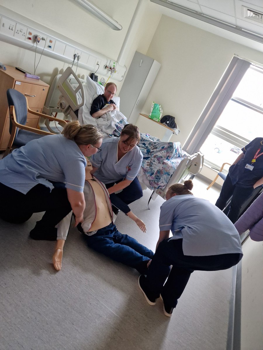 SFTclinicalskillsteam tweet media