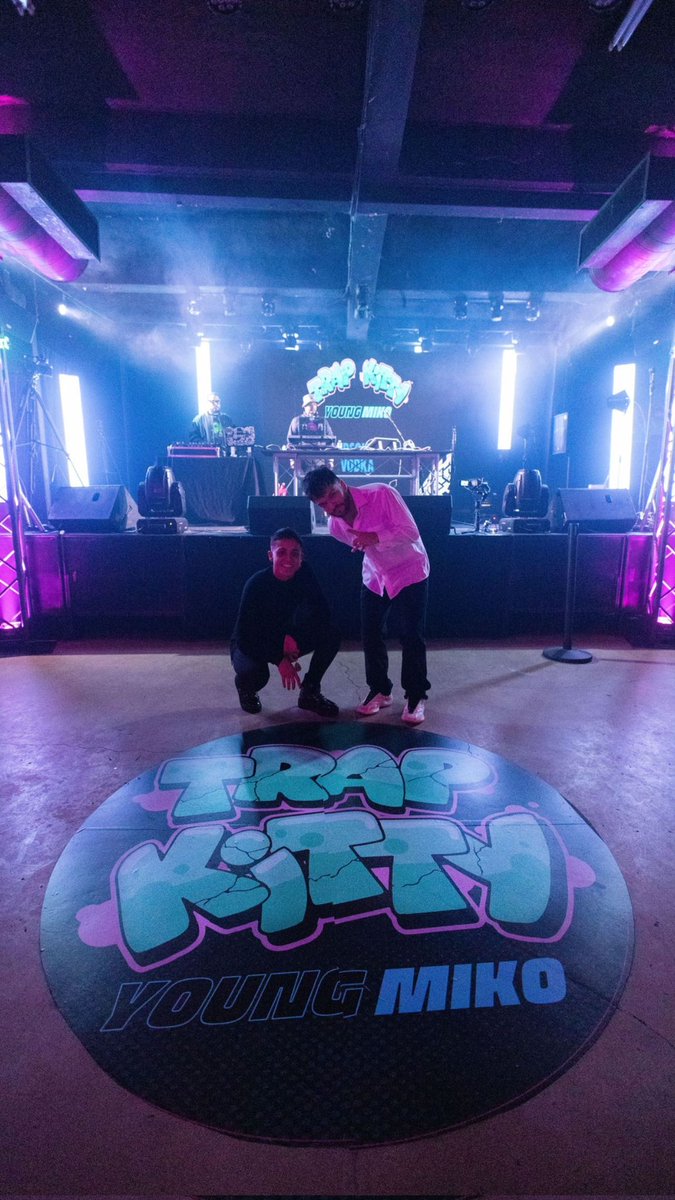 Hace un añito <a href="/itsyoungmiko/">it’s baby miko 💗</a> anunciaba las fechas oficiales de su primera gira mundial, mucha gente tuvo la oportunidad de decirte todo lo que algún día anhelaron ❤️‍🩹🥹 gracias por el tour que cambió vidas, esperamos verte pronto para disfrutar de ti y de todos tus logros!!!!