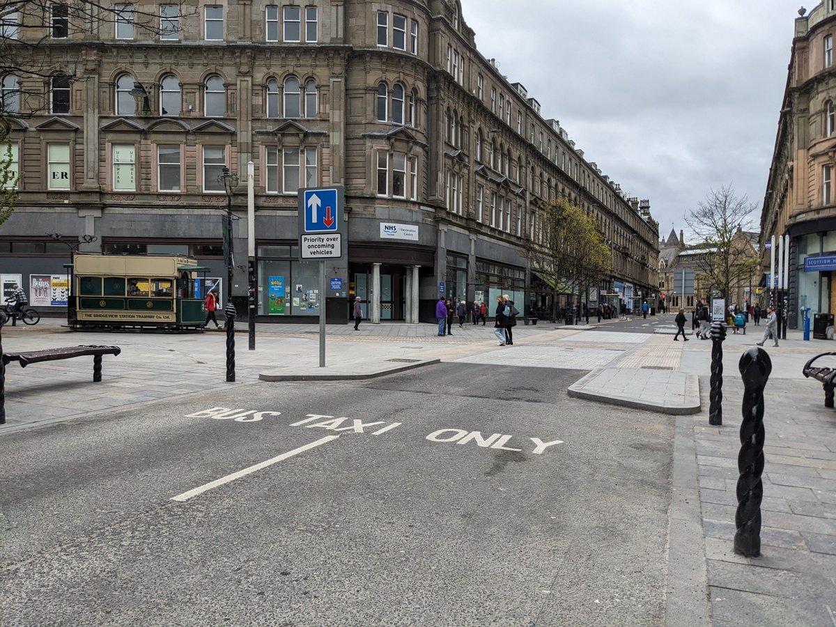 Rob Earl tweet media