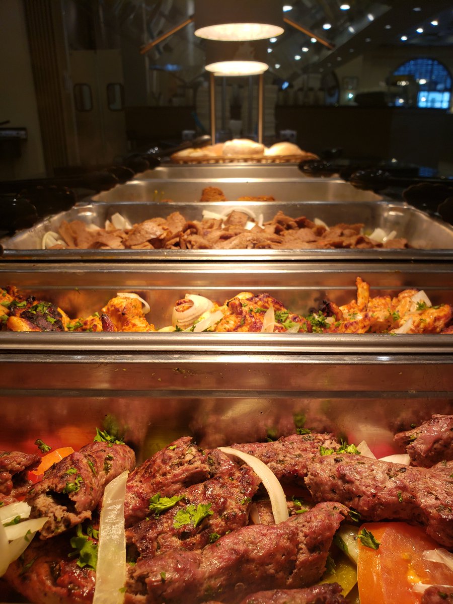 Start your week off right with our lunch buffet! 😋

#lunch #lunchbuffet #buffet #mediterraneanfood