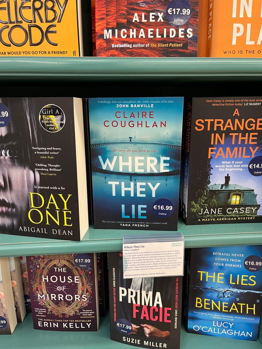 Spotted @DubrayBooks Rathmines by eagle-eyed @SusanStairs - Where They Lie sharing shelf space with Irish crime-writing ‘murderesses’ @edelcoffey @JaneCaseyAuthor not to mention honorary Irish murderess @mserinkelly 📚 ❤️