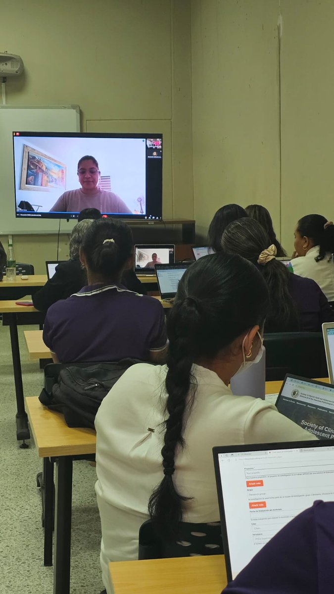 CudrisLorena's tweet photo. En el Taller Ciencia Abierta y Marketing Científico. Participantes: Profesoras Investigadoras de la Universidad Popular del Cesar. Organiza @OwsdColombia https://t.co/Afq6zO4LBX