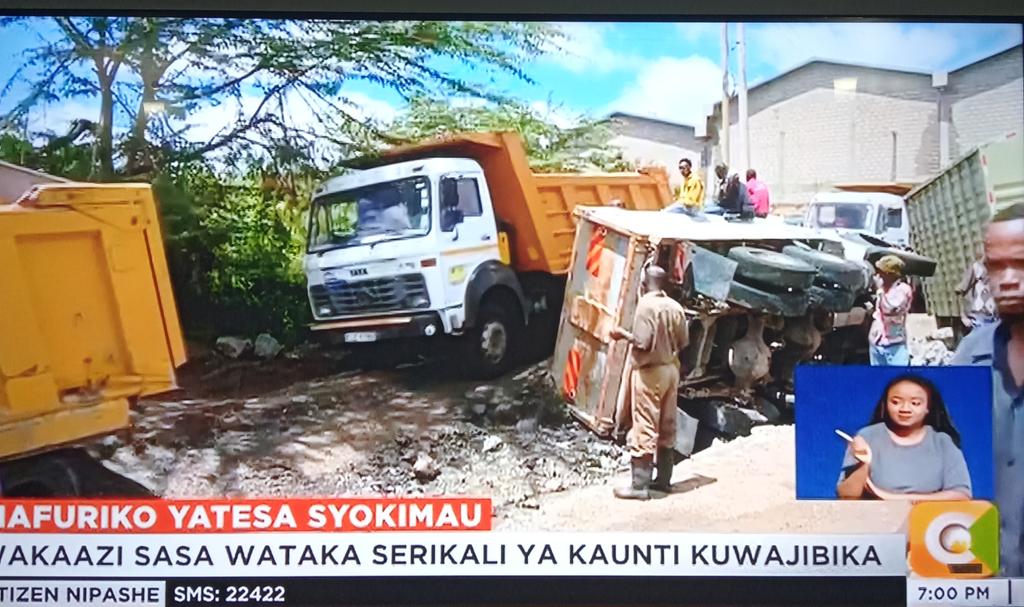 oloojl's tweet photo. Thank you @citizentvkenya for highlighting these problems. @KURAroads must quickly #fixquarrykataniroad https://t.co/0fyeMS60Nr