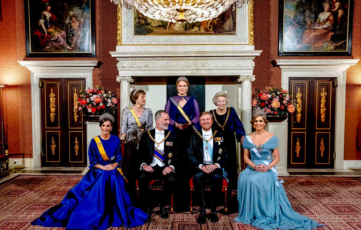 royalchildren_'s tweet photo. #KingWillemAlexander #QueenMaxima #KingFelipe VI #QueenLetizia #PrincessCatharinaAmalia #PrincessBeatrix and #PrincessMargriet attend the official state banquet on the occasion of the Spanish State Visit of King Felipe VI and Queen Letizia, in Amsterdam 🇳🇱🇪🇸 -April 17th 2024. https://t.co/l3G9cTbQEU