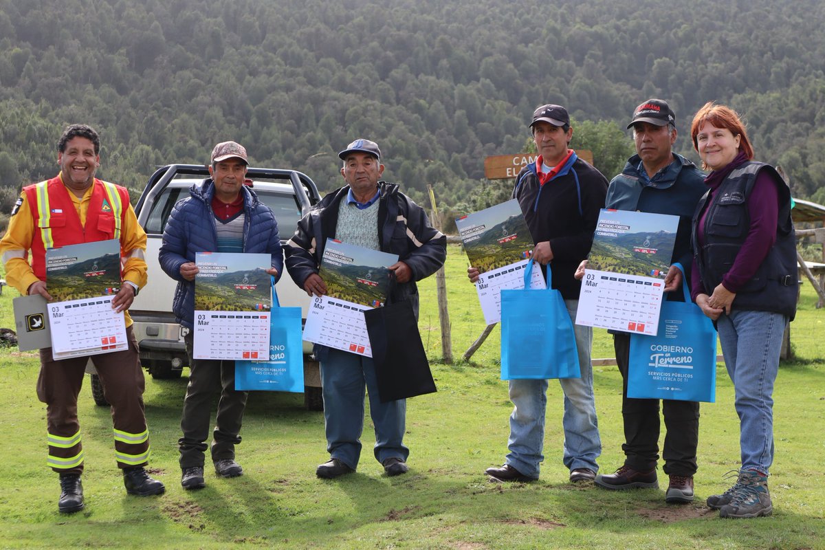 Activa participación tuvo el Equipo de prevencion de Incendios de Conaf Osorno, en el Gobierno en Terreno desarrollado en Caleta Huellelhue comuna de Río Negro. Se realizaron charlas de prevencion de incendios, el uso del fuego y avisos de quema Controlada @conaf_minagri