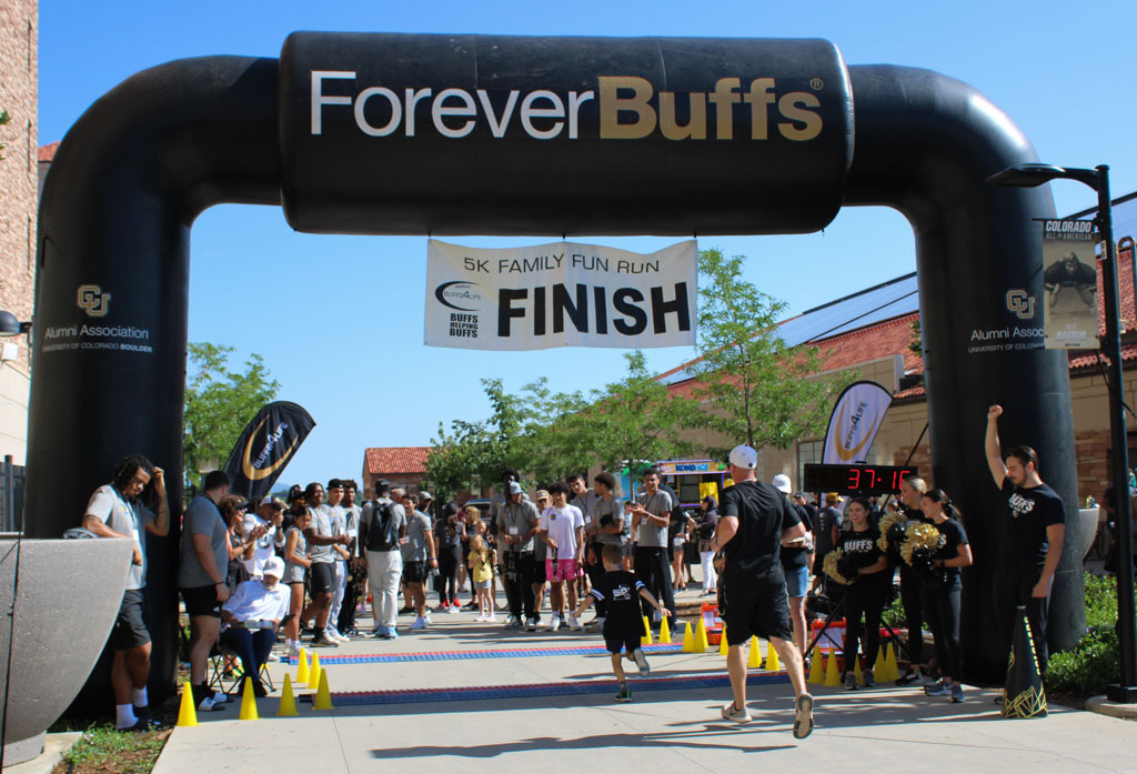 Make sure you get registered for the 12th Annual Kyle McIntosh Memorial 5K Fun Run! Early bird pricing until May 15th. Enjoy food, music, games, and fitness! All ages are welcome. June 23, 2024! ow.ly/FHoM50RlnNx #B4L #FunRun #SSF #Buffs #CU #MentalHealthMatters #S2S