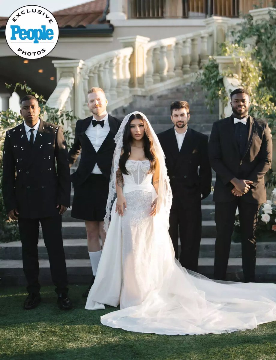 📷’s with the PTX fam for this beautiful wedding celebration!!!🥰|| <a href="/PTXofficial/">Pentatonix</a> <a href="/kirstin/">kirstin™</a>