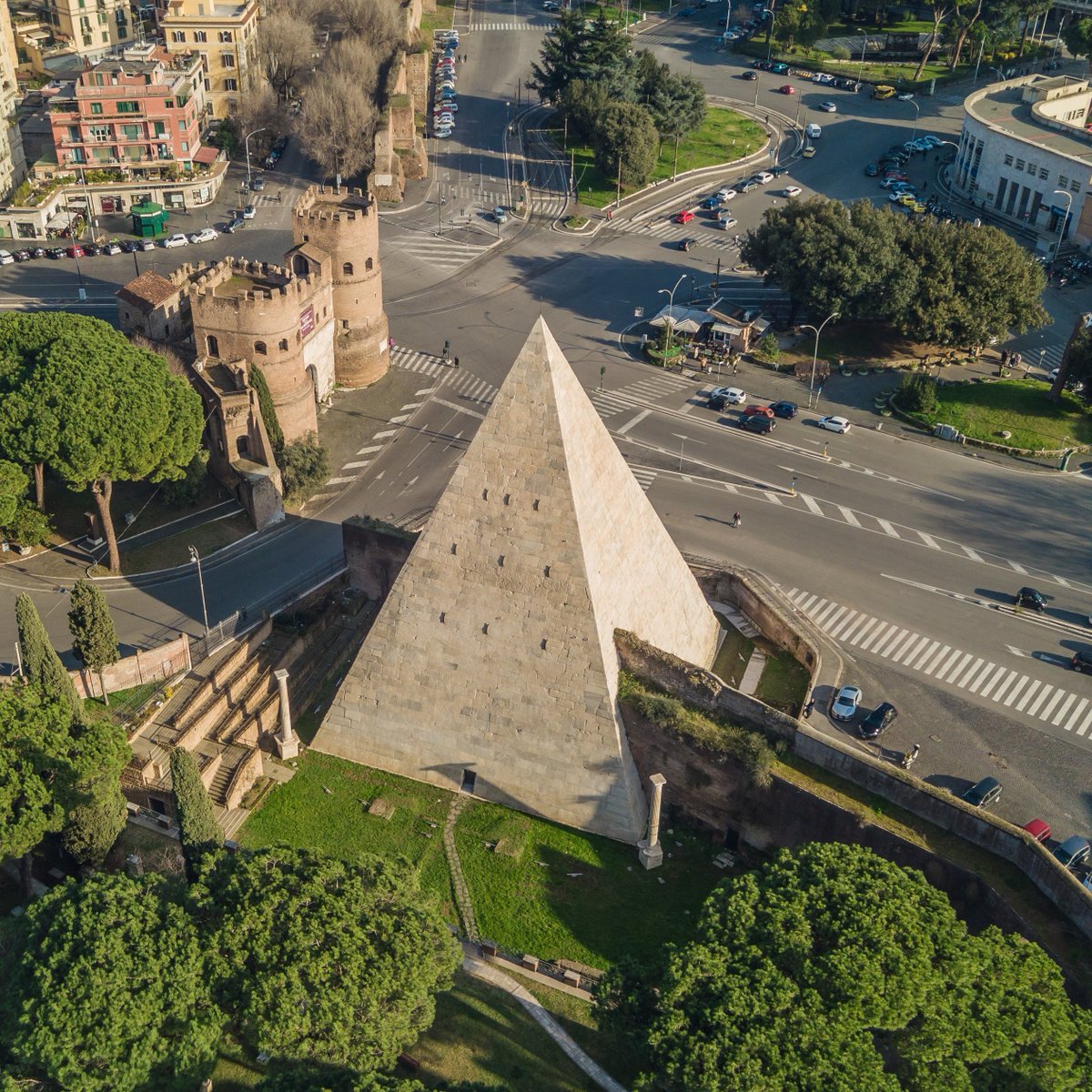 2. The Pyramid of Cestius Rome has an ancient pyramid. Egyptian forms (like obelisks) were once fashionable in the empire, particularly during the Augustus years. This 118-foot tomb was built for a Roman senator in c.12 BC.