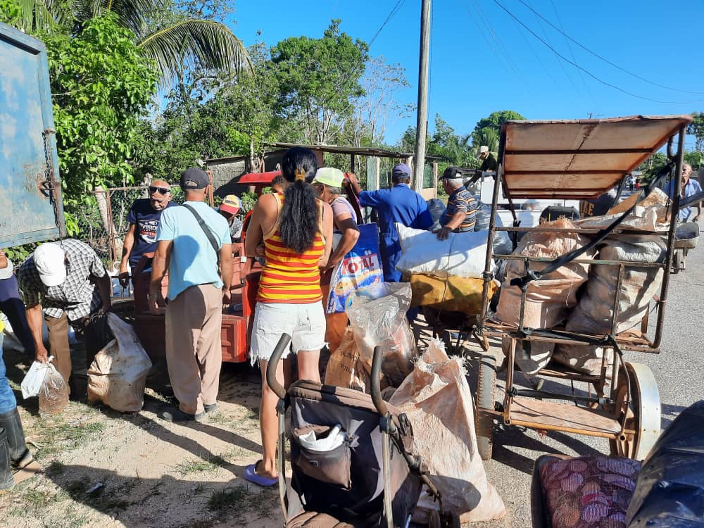 Proyecto #RecicloMiBarrio en #Matanzas 
#RecuperamosValores #CubaRecicla @MatanzasRecicla #GenteQueSuma #QueNadieQuedeAtrás