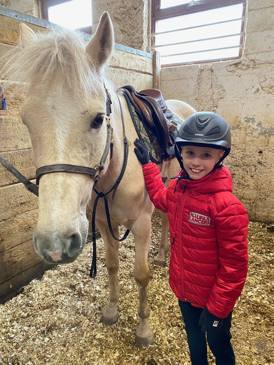 Halifax_Lancers's tweet photo. Congratulations to all 21 Lancers who passed their rider level 1,2 and 3 this weekend! Good luck to next weeks 4,5 and 6 candidates ❤️🐴

#horsesofhalifax #BuildingBetterLives #horselove #nonprofit #equestrian #urbanbarn #OnceALancerAlwaysALancer https://t.co/6z91LDZvbO