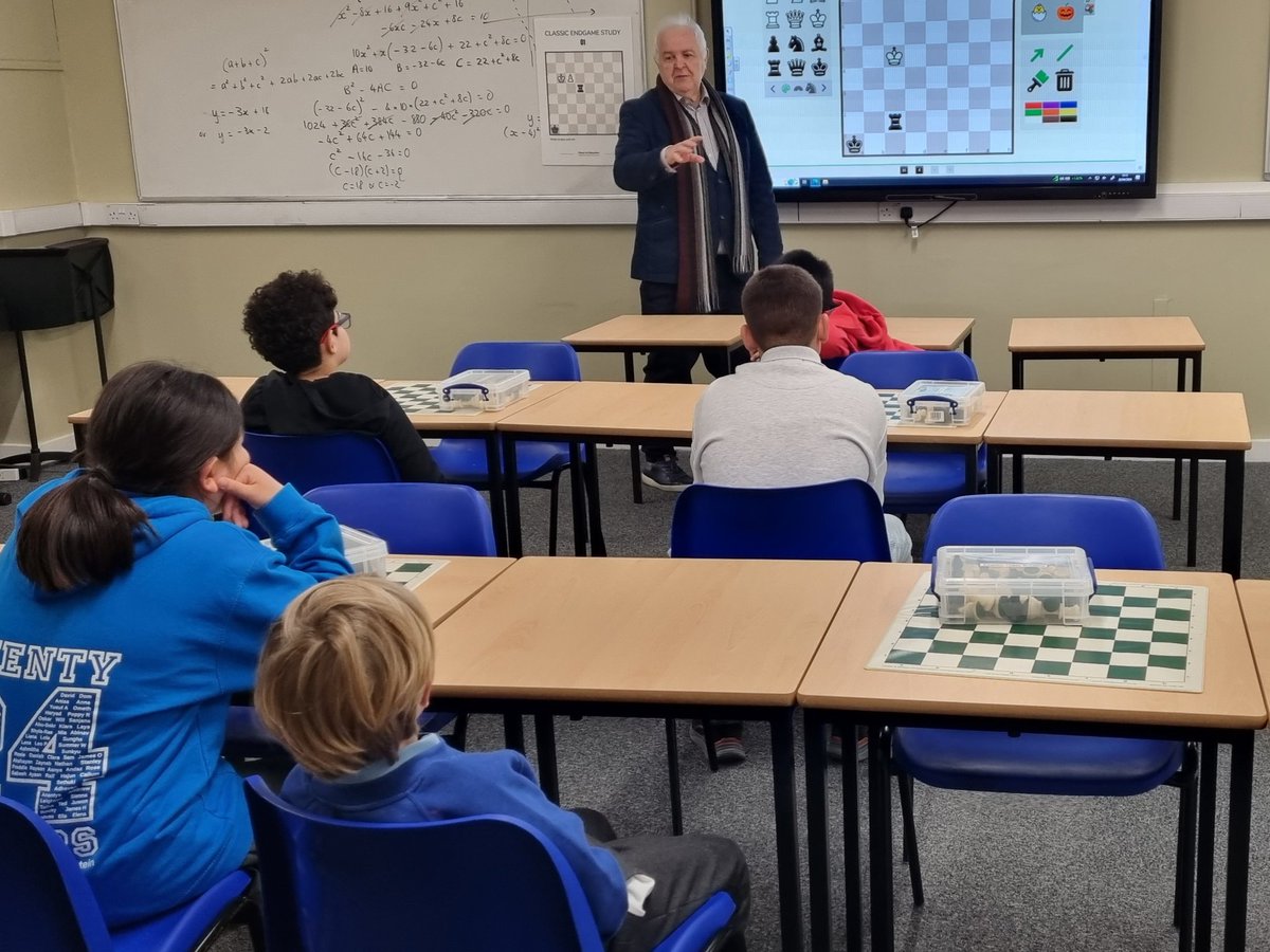 Kingston Chess Academy (@kca_chess) on Twitter photo White to play and win.
Today's #EndgameStudy with <a href="/ChessScholar/">John Foley</a> at #KingstonChessAcademy at #TiffinSchool. White to play and win.
Today's #EndgameStudy with <a href="/ChessScholar/">John Foley</a> at #KingstonChessAcademy at #TiffinSchool.