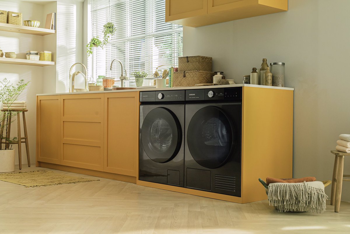 Make Wash Days a breeze - choose from advanced cleaning technology like ecobubble™ or AddWash™ to save on energy.Upgrade your laundry experience with our range of efficient & innovative washing machines.
#Samsung #EverydaySustainability#AIEcobubble#EarthDay#MakeEverydayEarthDay