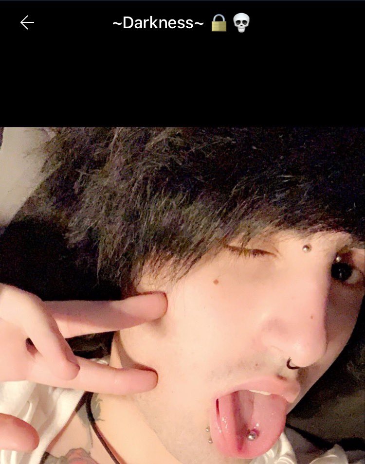 The Kik account he used for his cheating  and grooming no it's not "fake 🤪" <a href="/chrisxsws/">Chris 🔥 W̸ 🔥 -Merch King-</a> keep hiding Chris