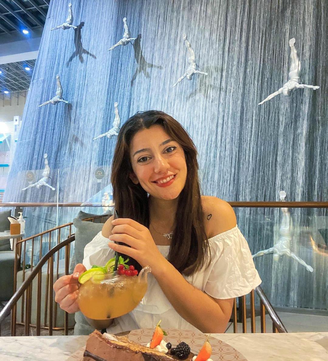 Walnut Grove Greece tweet media