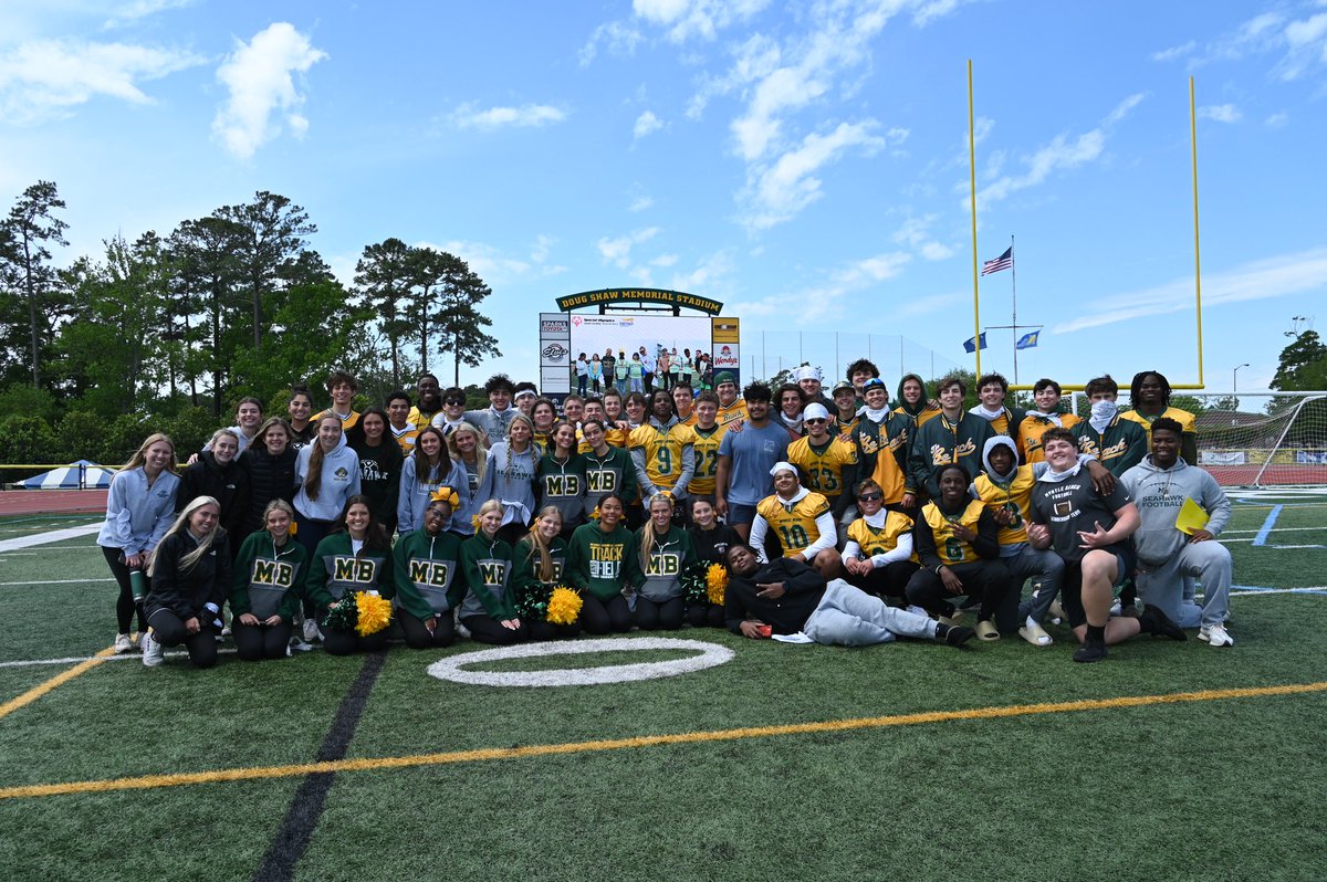 MBSeahawks_FB's tweet photo. 🎉 What a great day to be part of South Carolina Special Olympics!🌟 We're blessed to continue supporting our amazing community. #Horry #SpecialOlympics #SeahawkStrong https://t.co/FrmzAWXj7e
