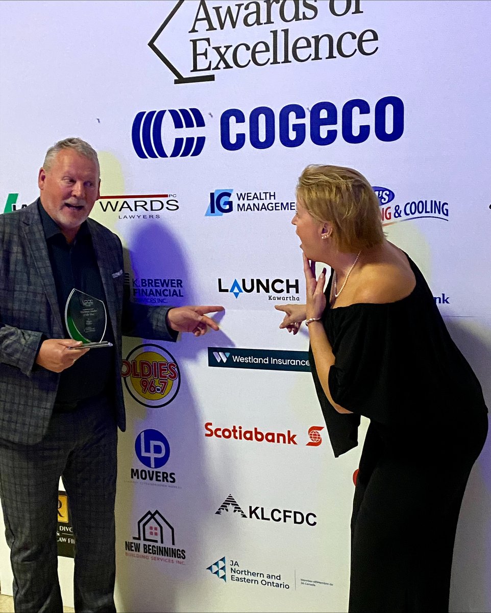 KawarthaLakesCF's tweet photo. We are thrilled to announce that our Executive Director, Vince, has been honoured with the prestigious Business Leader of the Year award at the recent Lindsay &amp; District Chamber of Commerce 2024 #AwardsOfExcellence this past weekend!

#LeadershipExcellence #TeamKawarthaLakes https://t.co/TABohs1DpM