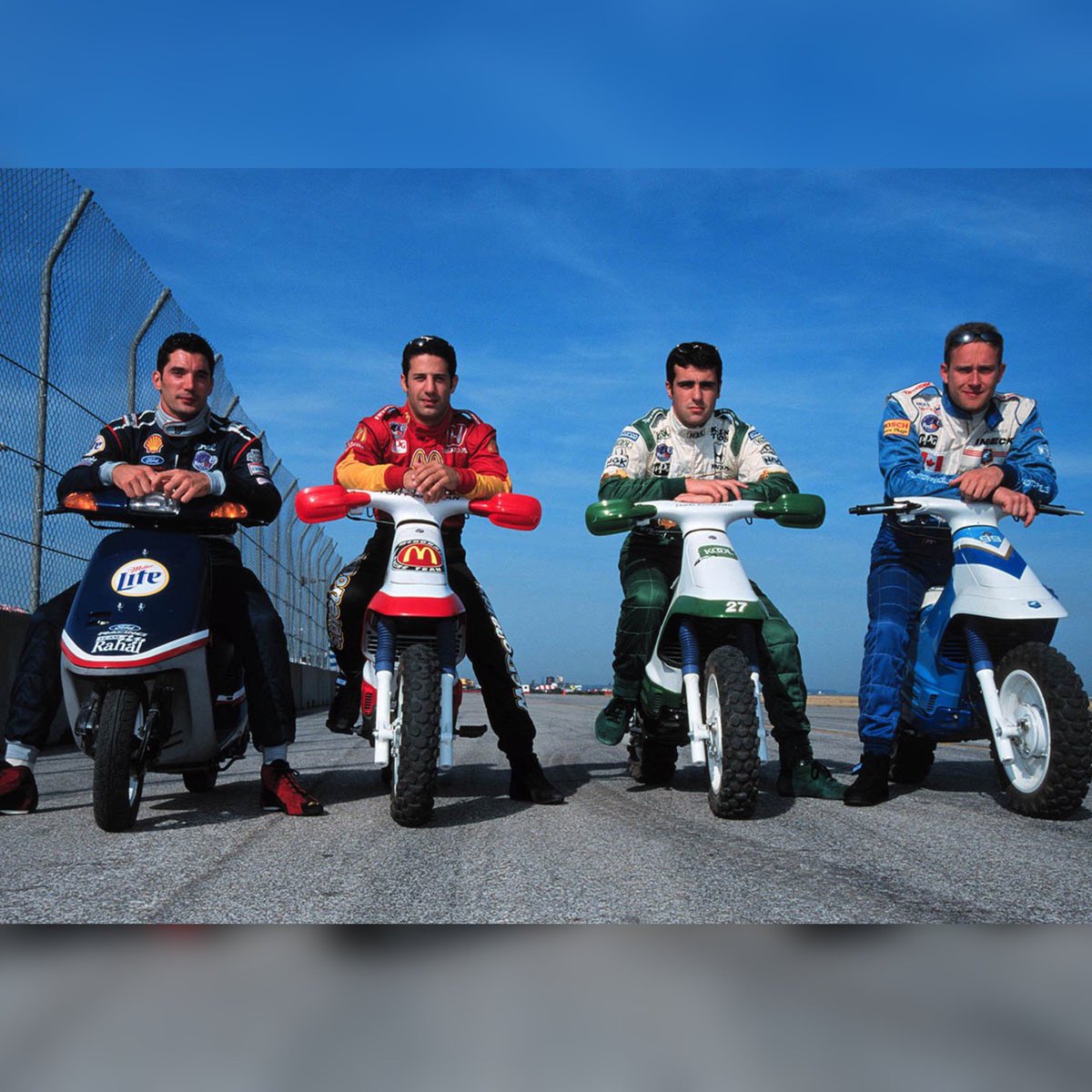 TonyKanaan's tweet image. 🇺🇸 You would have turned 49 today, my friend. We miss you. #GregMoore
•
🇧🇷 Você completaria 49 anos hoje, meu amigo. Sentimos sua falta. #GregMoore