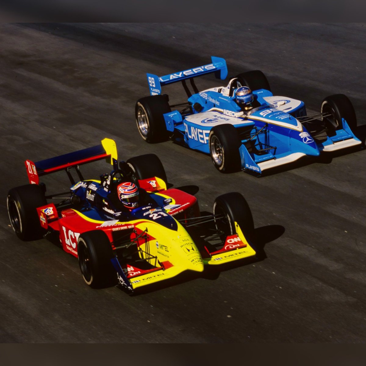 TonyKanaan's tweet image. 🇺🇸 You would have turned 49 today, my friend. We miss you. #GregMoore
•
🇧🇷 Você completaria 49 anos hoje, meu amigo. Sentimos sua falta. #GregMoore