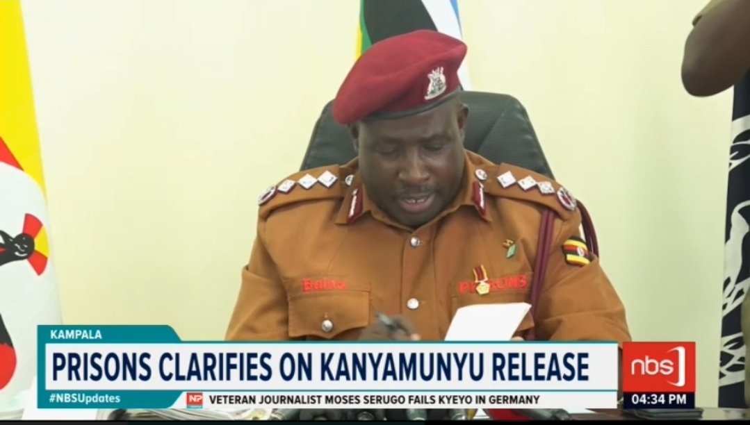 The Uganda Prisons Spokesperson, Frank Baine, has refuted claims that Mathew Kanyamunyu, the prime suspect in the murder of former child rights social worker Kenneth Akena, bribed to secure his release. 

@BillclintonNuwe

#NBSUpdates #NBSAt430