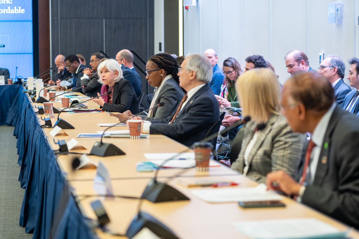 The ‘Implementing the Global Climate Finance Framework’ roundtable, co-hosted by the COP28 Presidency on the sidelines of the Spring Meetings in Washington DC, brought together crucial leaders across the climate finance ecosystem to discuss and drive progress.