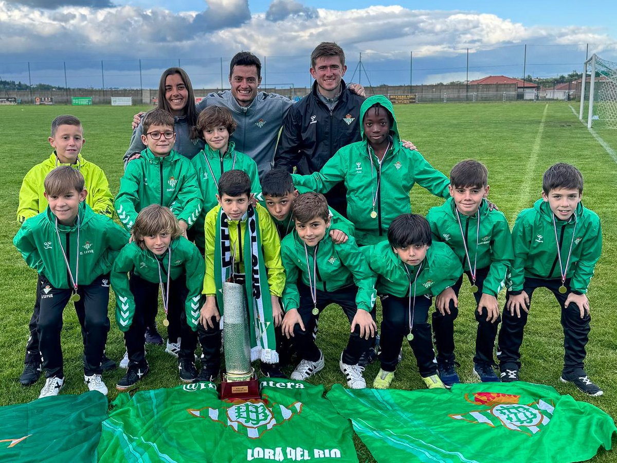 Real Betis Cantera tweet media