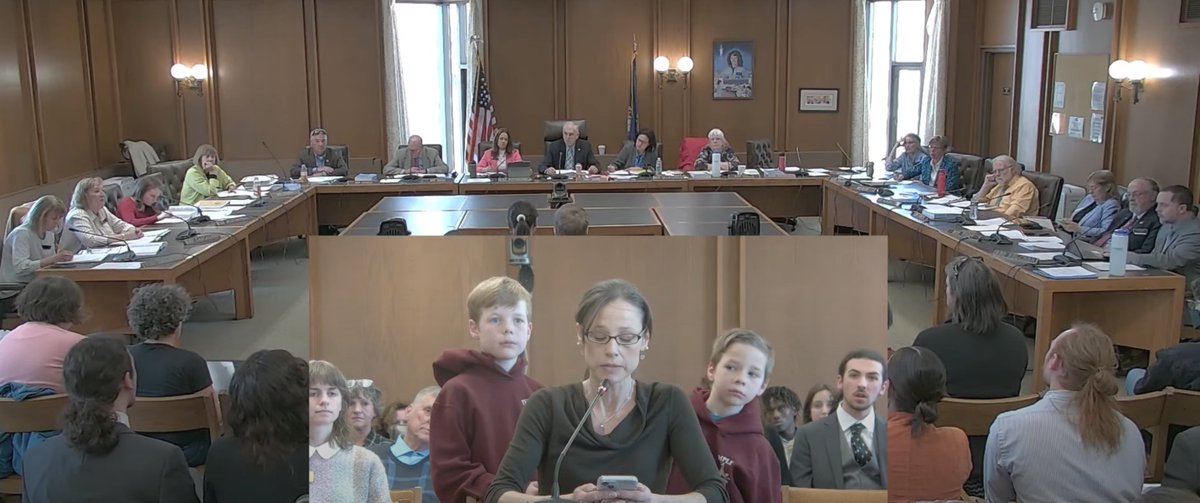 💪 #NH mom Michelle shares powerful testimony against #SB341: 

'... As a parent I do not feel threatened or negated by others supporting my children, I am grateful everyday that each of them feel the love that others may have for them'

#NHPolitics