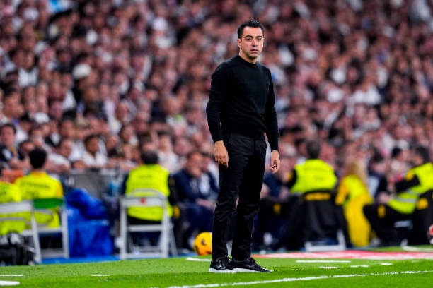 🚨🎖️| JUST IN: The meeting between Barcelona and Xavi is scheduled for Wednesday. The club believes in changing its decision. [@MatteMoretto] #fcblive