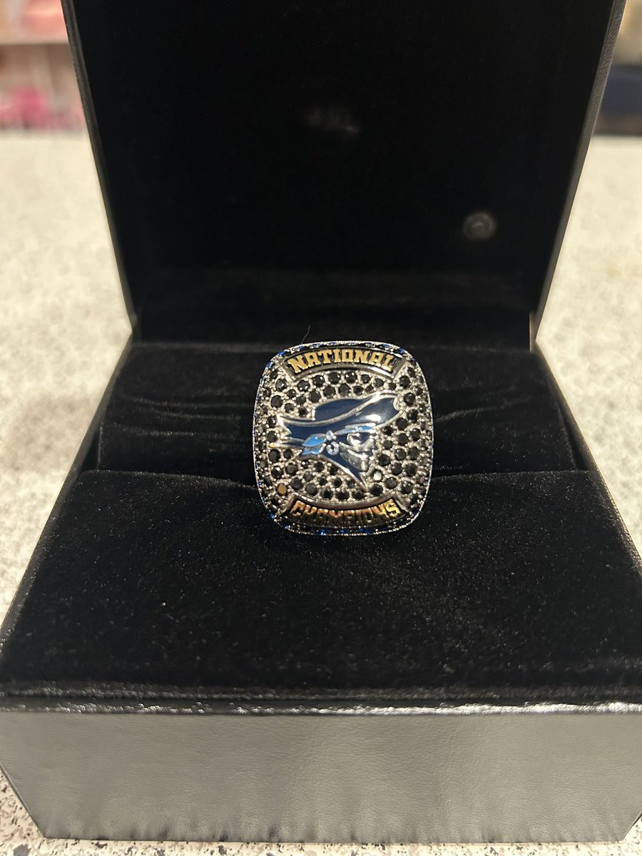 jparkhillcoach's tweet photo. Yesterday, we celebrated the Back to Back National Champions by getting our rings! It was great to see them again. Very excited for their futures and where they will go in their next stop in their soccer journeys!
#SailsUP #OnceAReiverAlwaysAReiver #FlyTheFlag #Fortitude #Fam20 https://t.co/WDtxtXke51