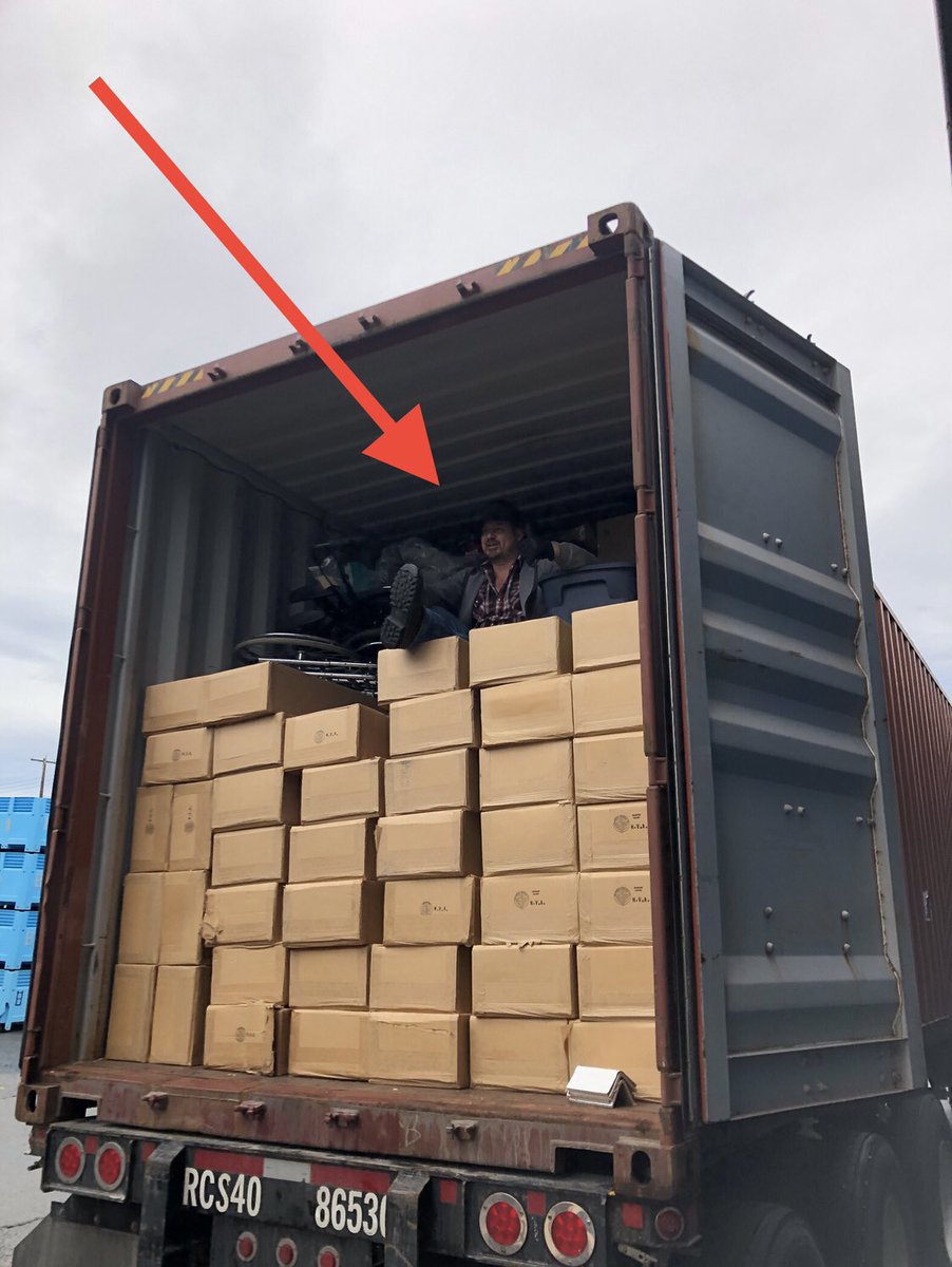 4/18/2024 Eastern Ukraine (we can’t say where) 🇨🇦❤️🇺🇦 Another load of field stretchers from Vancouver, Canada This load for medics with a Battalion in UAS Regiment detachment Thanks again, everyone in 🇨🇦 🇺🇸 🇵🇱 🇺🇦 🇷🇴 🇬🇧 🌎 For making this happen! #ToonieTuesday #ProjectRadar