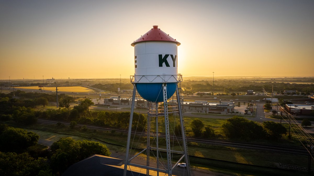 TONIGHT (4/22) join us for the CDBG Proposed 5-Year Consolidated Plan Workshop from 6-8pm at the #KyleTX Public Works Training Room, 520 E. Ranch Road 150.

Can't make it? The plan is available for public review until 4/30. Your input matters!

More info: cityofkyle.com/planning/commu…