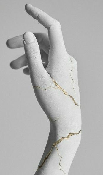 ⠀⠀⠀⠀⠀⠀⠀⠀⠀⠀
In  the  embrace  of  imperfection,  we  discover  the  unique  beauty  that  lies  in  the  uniqueness  of  each  flaw  and  scar.
⠀⠀⠀⠀⠀⠀⠀⠀⠀⠀