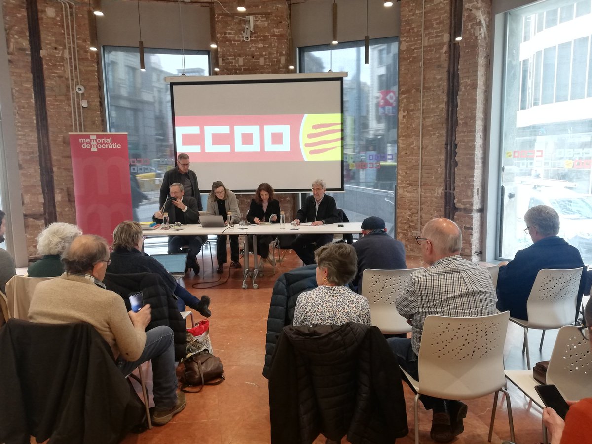 Amb l'Amical @DeBuchenwald aquesta tarda assistint al Consell de Participació del @catmemoria, amb la consellera @gemmaubasart el director Jordi Font, i els representants de les entitats memorialistes que en formen part. Avui sessió del Consell a la seu de @ccoocatalunya.