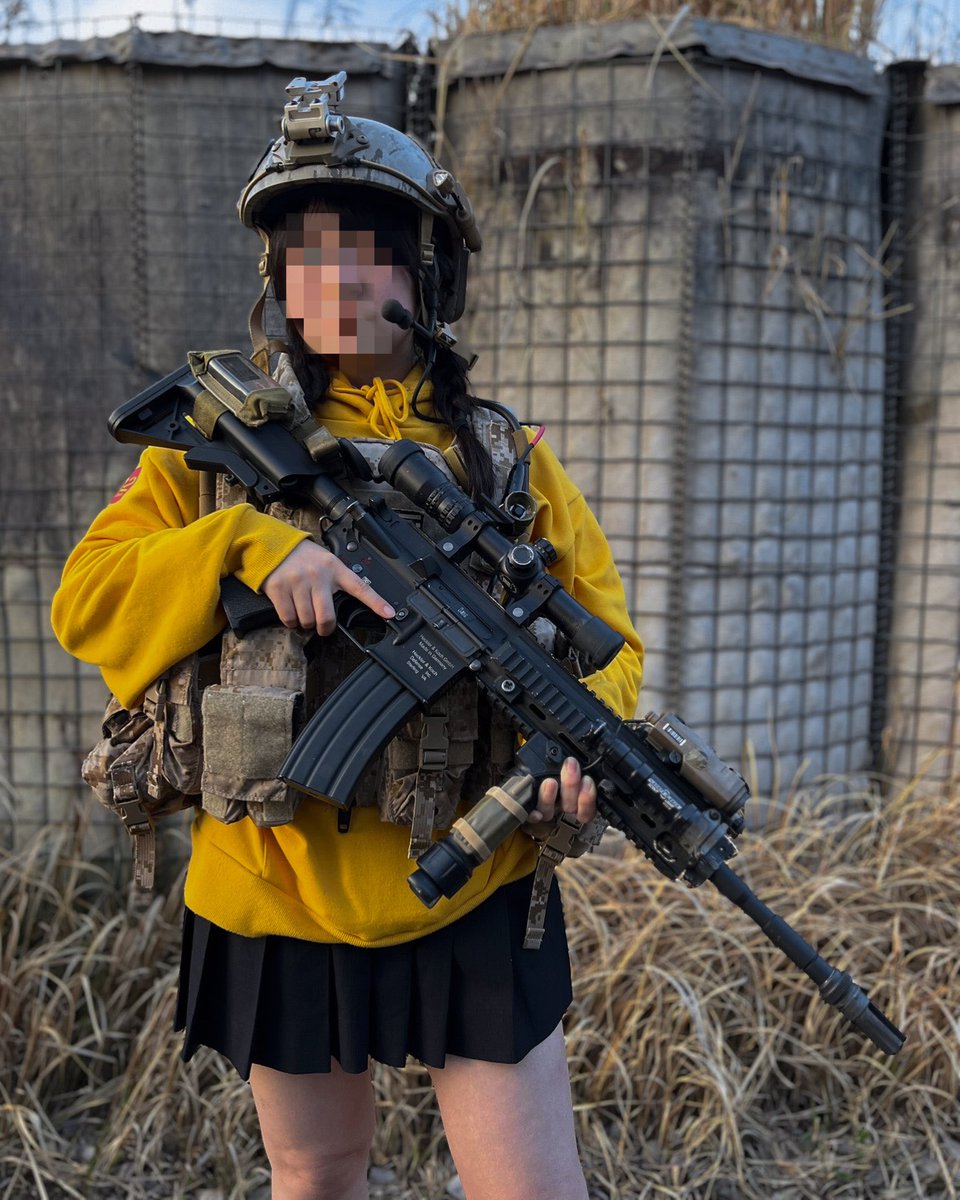 Blueswallowtail's tweet image. Not me who shot BL.

JKたくてぃくす
🐸なさくらがはく🌸

#NSWDG
#KBL
#Geronimo 
#武装JK 
#さくらがはく
#HK416 のバレルはあえてのレングス