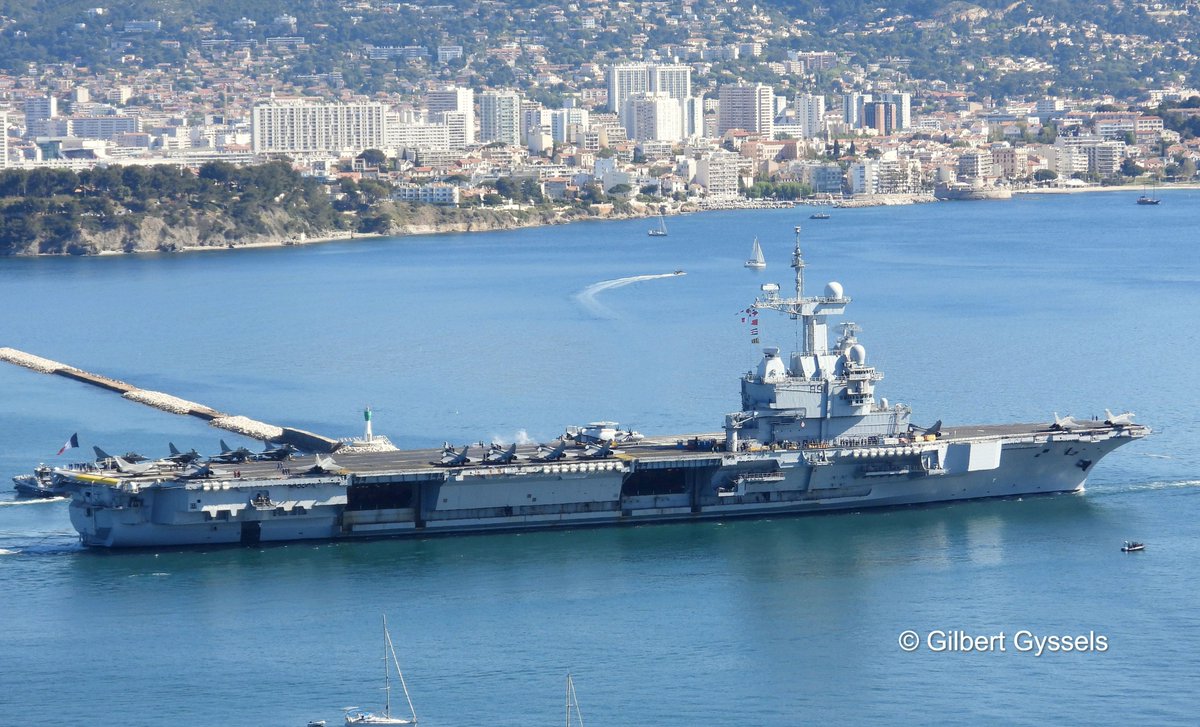 French Navy aircraft carrier FS Charles de Gaulle (R91) leaving Toulon, France - April 22, 2024 #fscharlesdegaulle #r91 SRC: TW-@GGYSSELSSHIPS