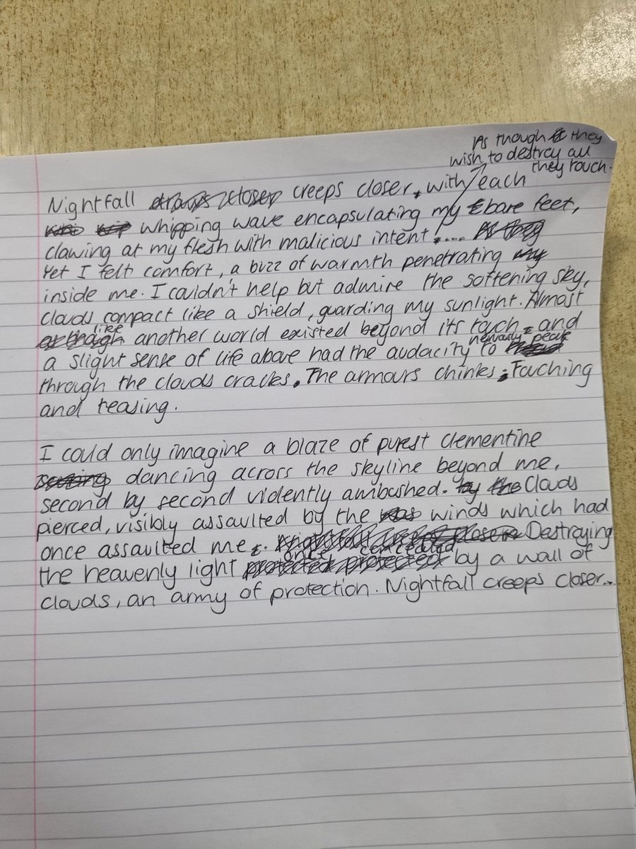 HFCEnglish's tweet image. Just a few examples of the incredible descriptions from 11p1. 10 minutes silent writing blasts are so effective for exam practice. 🤩👏 #engchatuk #teamenglish #youngwriters #GenZ