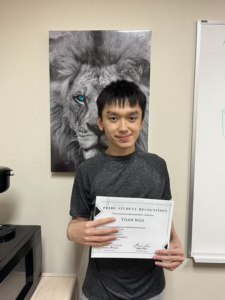 Congratulations to Toan Nguyen on being recognized for exemplifying what it means to be part of the Taylor PRIDE @ATaylorHS ! Keep up the great work! Thank you Ms. Stenson for taking time to honor our students! @AliefISD #WeAreAlief