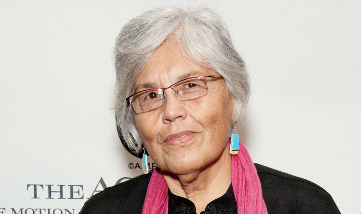 We mourn the loss of Lourdes Portillo, an Academy Award-nominated filmmaker and beloved member of the WMM family. Celebrating her impactful works and enduring legacy, we send condolences to her loved ones. Lourdes's vision will forever inspire. variety.com/2024/film/obit…