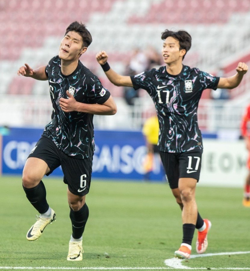 SiaranBolaLive's tweet photo. #AFCU23 #QuarterFinal 
Korsel vs Indonesia
Jumat 26 April 2024
K.O 00.30 WIB
Std. Abdullah bin Khalifa
RCTI LIVE 

Bismillah ✊️🇮🇩 https://t.co/nAWN1HctpU
