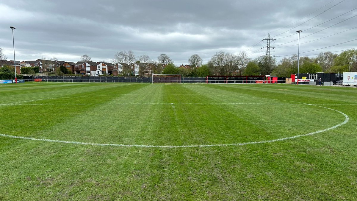 it's time again to get your votes in for fans player of the season and put your vote towards goal of the season DM us directly on here by Wed's 24 April 8pm for your vote to count.Goalscorer has to be a current player.Result to be announced on awards night in May date TBA.