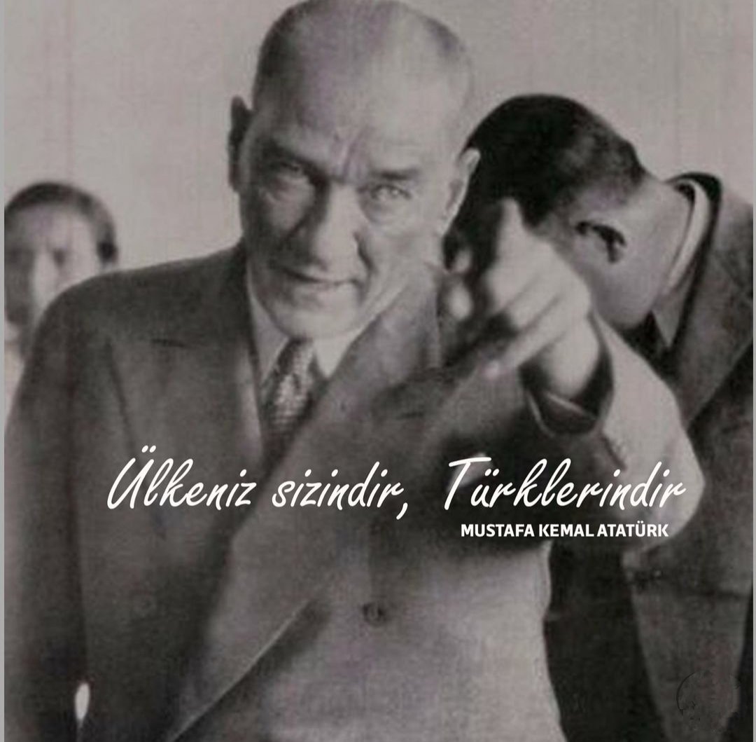 EYYYYY ÖZGÜR EFENDİİİİ... EYYYY İMAMOĞLUU... EYYYY YAVAŞŞ... EYYYY BÖKEEE.. VE GİBİLERİ.. BÜYÜK TÜRK MİLLETİ'Nİ.. ASLA HAFİFE ALMAYIN.. TÜRKİYE CUMHURİYETİ.. VE DE BÜYÜK TÜRK MİLLETİ.. HERŞEYİ GÖRÜYOR VE İZLİYOR.. NE MUTLU TÜRK'ÜM DİYENE. VATAN SANA CANIM FEDAAA🇹🇷 ❤️ 🇹🇷 🇹🇷❤️🇹🇷