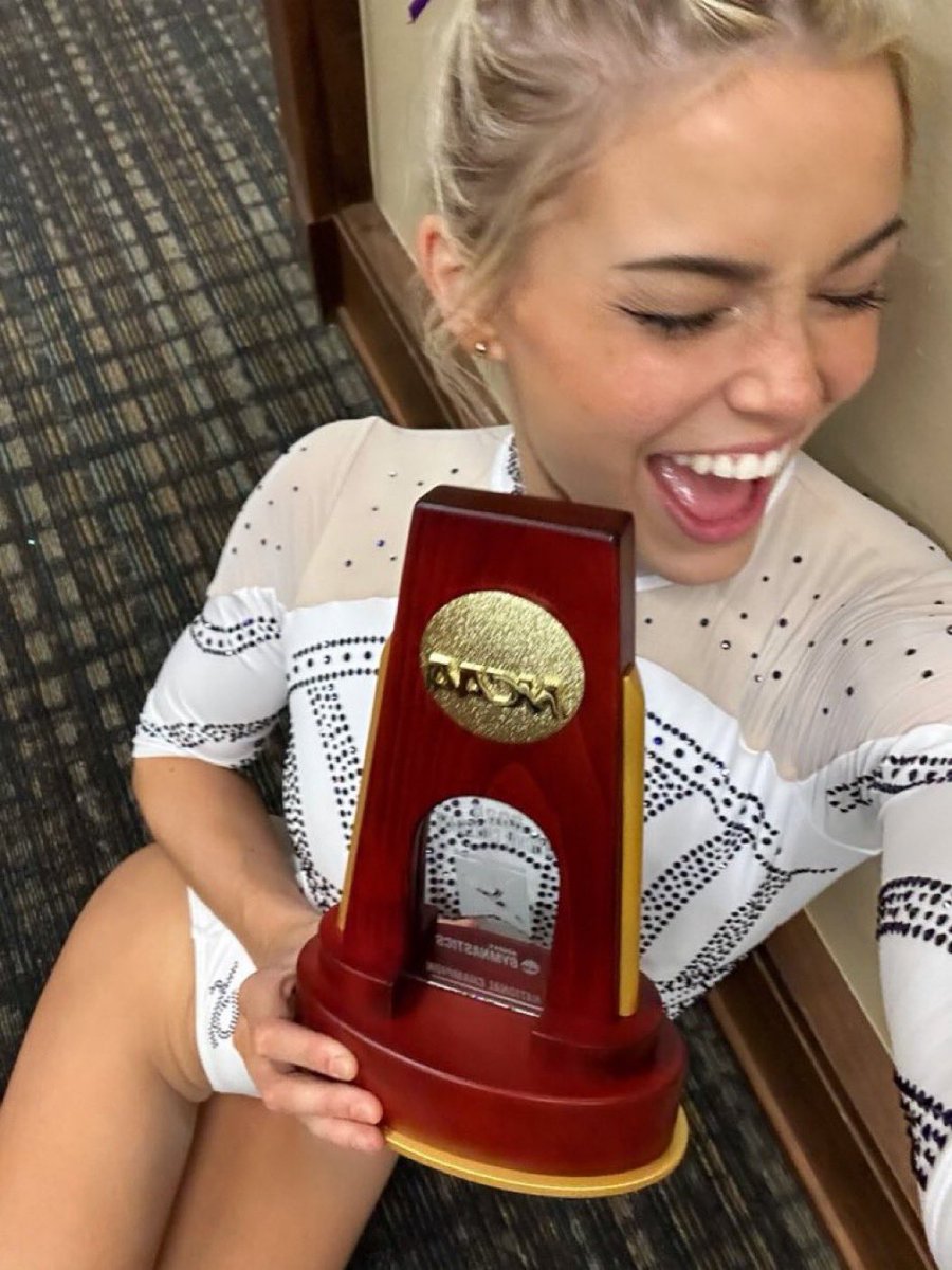 Why is this picture of Olivia Dunne posing with the National Championship Trophy going so viral?