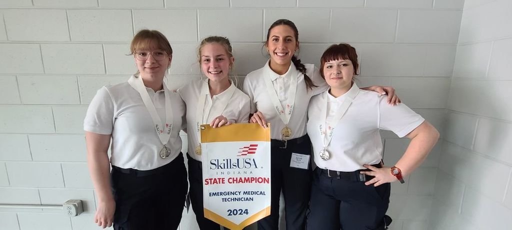 Congrats to the following Northeastern students who competed in the Skills USA State Finals this weekend. EMT - Juztice Slick 1st place GOLD. Firefighting - Weston Sawyer 1st place GOLD. He will travel to Atlanta Georgia in June to compete in the National competition.