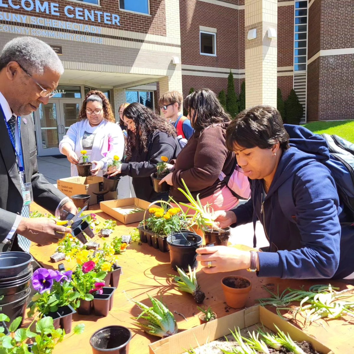 From today's plant giveaway. So many beautiful plants going home with our students. Happy #EarthDay2024 from #SUNYSchenectady.