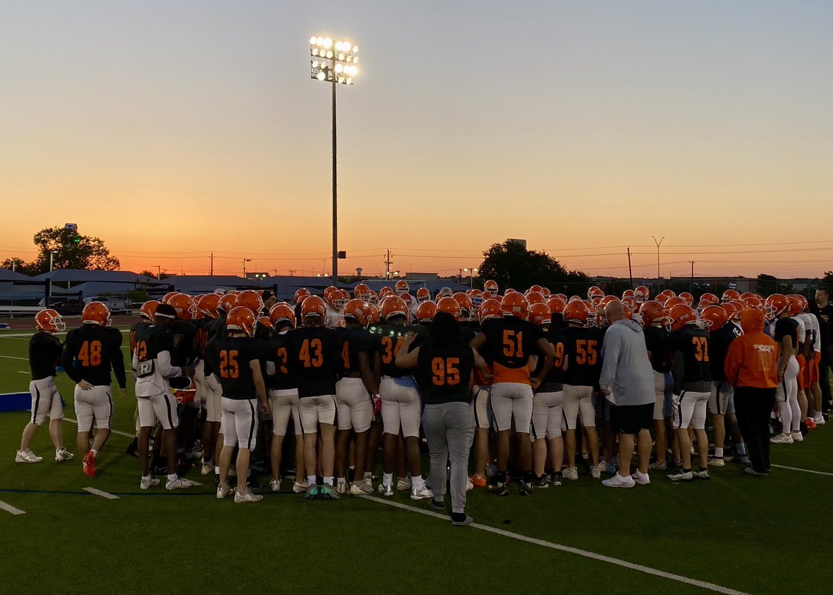 Early to rise! #JFND