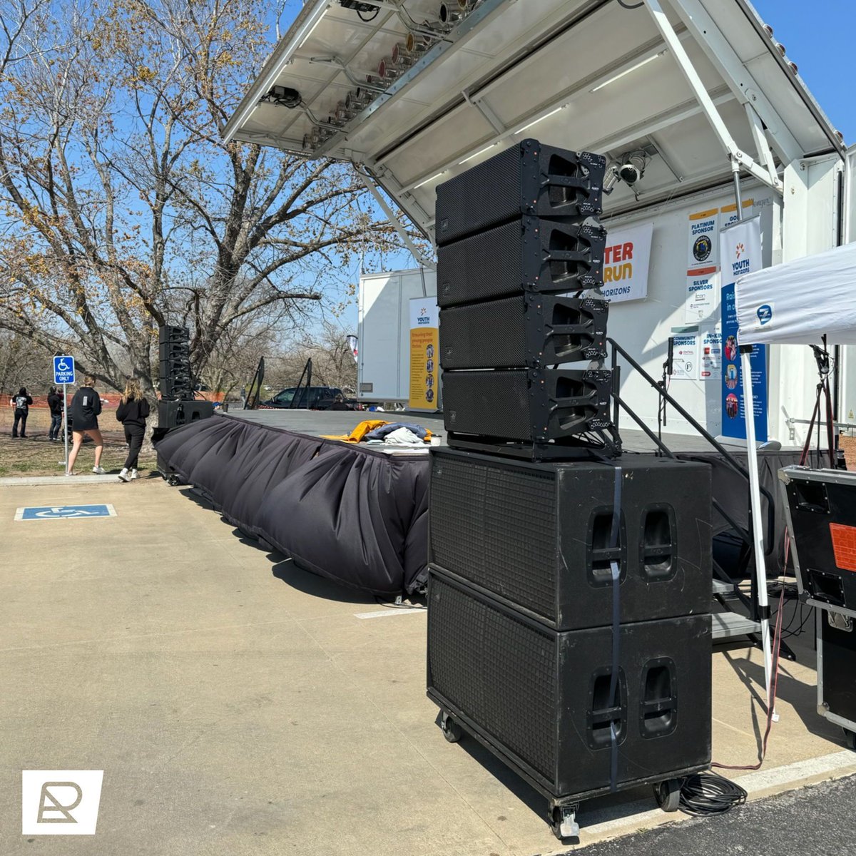 Each year we are blessed to be a part of the East Sun Run with @YouthHorizons.

So thankful for our relationship with you all, and looking forward to next year! 
.
.
.
#RelevantAV #ExperiencesThatMove #AudioVisual #lifeofasoundengineer #livesoundengineer #livesound