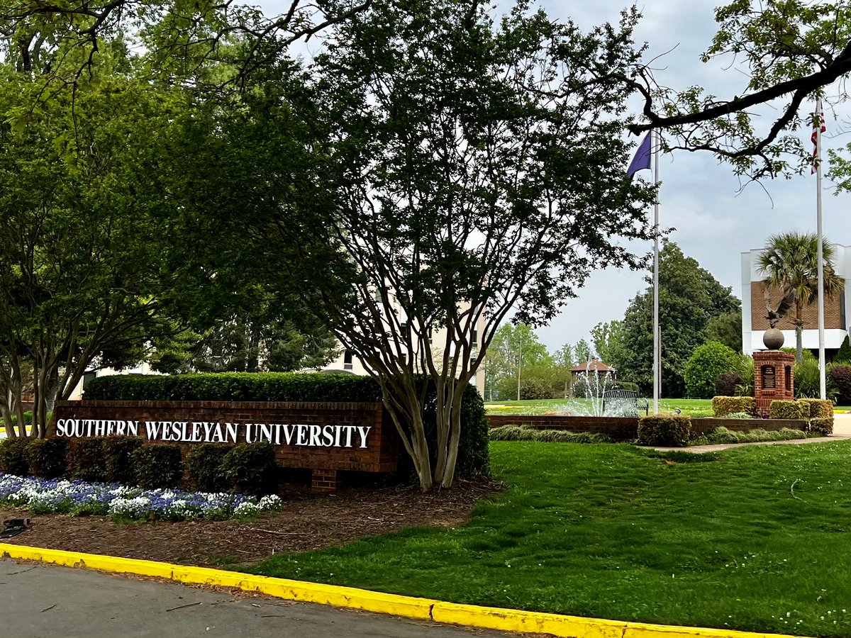 ClarkHigherEd's tweet photo. Thanks for the great time on your campus, @SWU_edu. Your history is rich and your future is incredibly bright. We're so excited to be your partner in transforming lives. https://t.co/1T6dRXtFyy