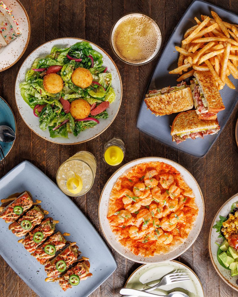 Lazy Dog Restaurants tweet media