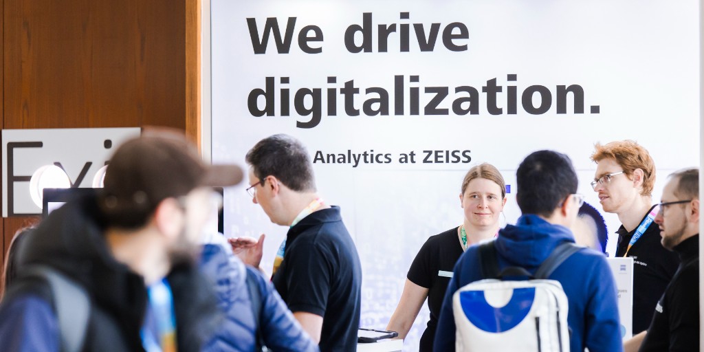 🌟 A huge round of applause to Zeiss for their exceptional support as a Platinum sponsor of PyConDE 2024! 🌟 We're grateful for partners like Zeiss who play a pivotal role in driving the growth and success of PyConDE and investing in the future of developers. #PyConDE #Zeiss