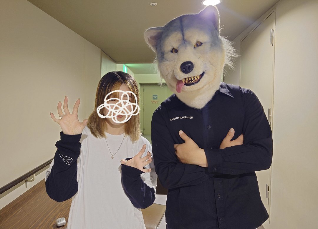 kanarock_key's tweet photo. レクザムホール香川
タナパイかっこよすぎた🐺 https://t.co/FUhUdolX0F